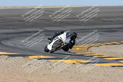 media/Oct-06-2024-Race Pace (Sun) [[d7d39ec7ad]]/9-Bowl Exit (940am)/